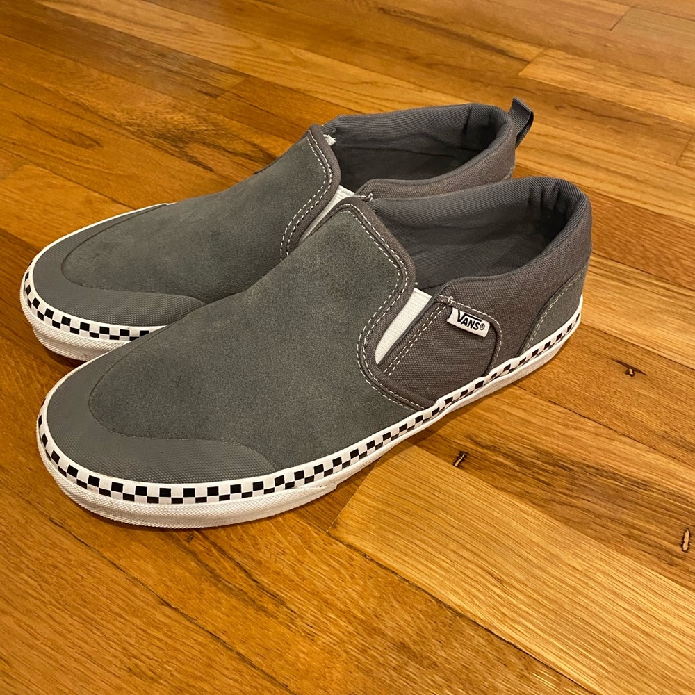 Vans grey slip on sneaker, Youth Size 6
